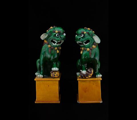 Coppia di cani di Pho