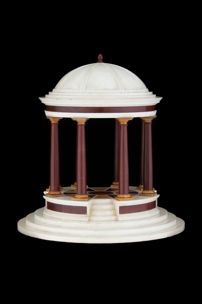 Tempietto neoclassico in marmi pregiati