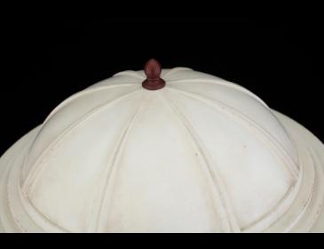 Tempietto neoclassico in marmi pregiati