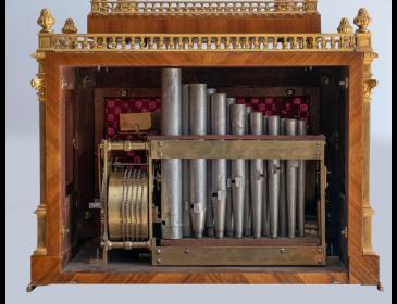 Importante Pendule musicale