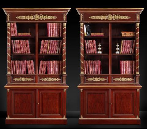 Coppia di librerie in mogano