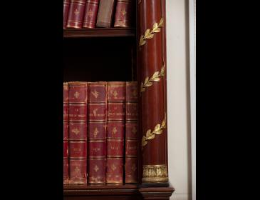 Coppia di librerie in mogano