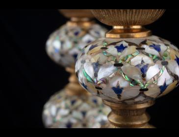 Candelabri in madreperla