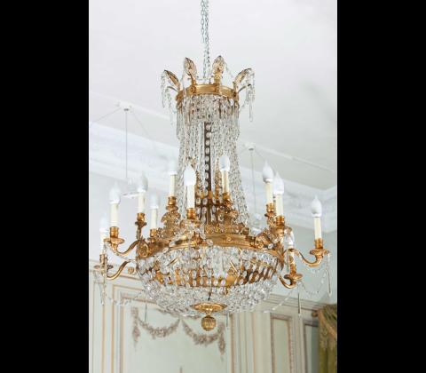 Lampadario Francia inzio 800.