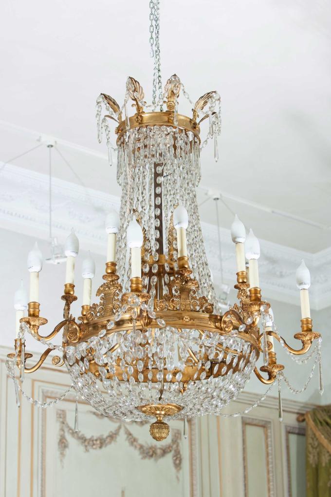 Lampadario Francia inzio 800.