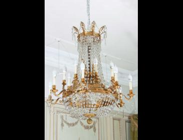 Lampadario Francia inzio 800.