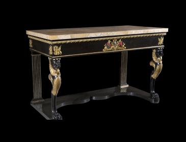 Lacquer and gold console table from the early 19th century
