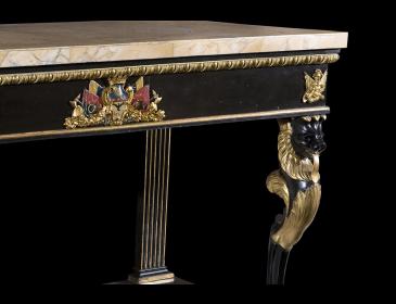 Lacquer and gold console table from the early 19th century