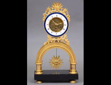 Openwork clock from the Directory era