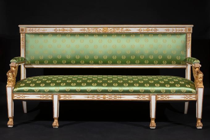 Divano neoclassico
