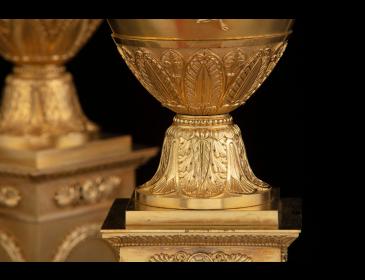 Coppia di candelabri neoclassici